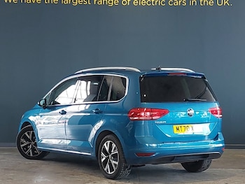 Used Volkswagen Touran 2020 for sale - 78126088: Photo