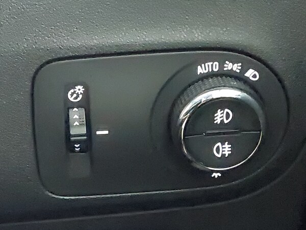 Used Vauxhall Crossland 2022 for sale - 76183439: Photo 19