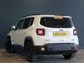 Used Jeep Renegade 2021 for sale - 75964103: Photo