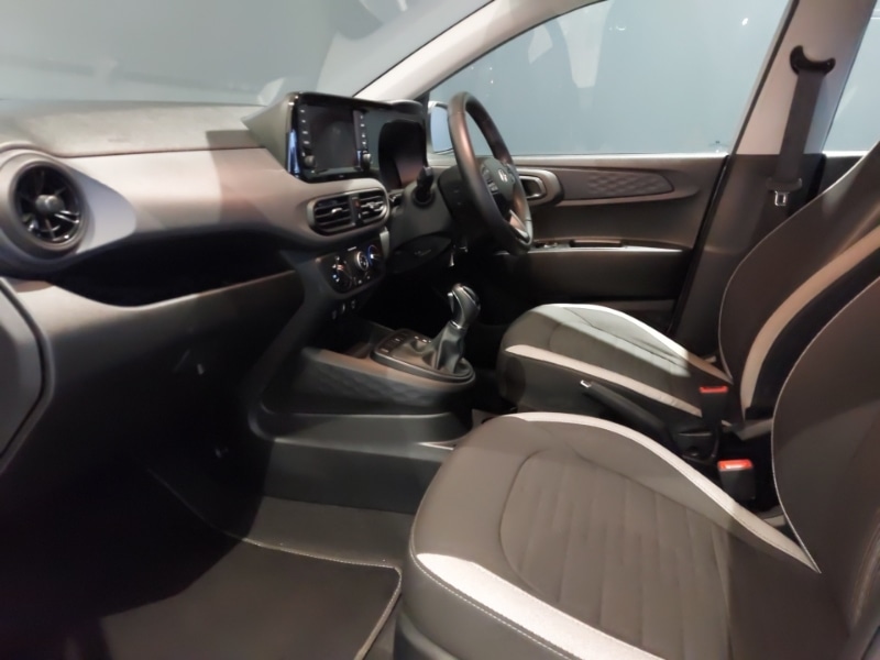 Used Hyundai i10 2024 for sale - 77548700: Photo 5