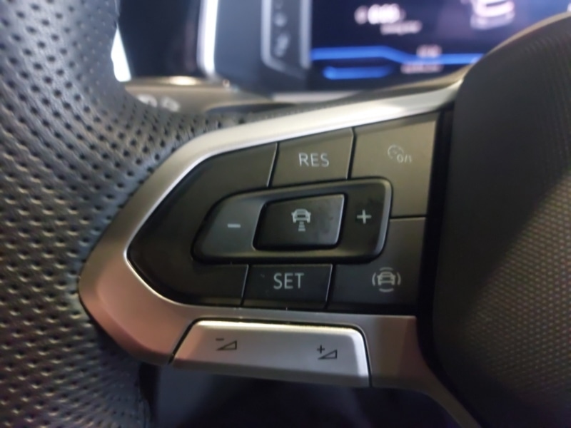 Used Volkswagen T-Roc 2025 for sale - 77126050: Photo 10