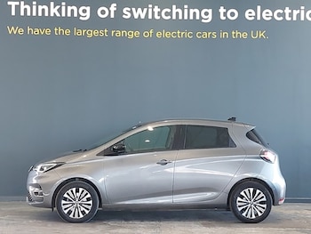 Used Renault Zoe 2022 for sale - 77652074: Photo