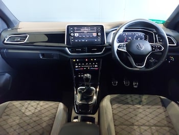 Used Volkswagen T-Roc 2022 for sale - 75732026: Photo
