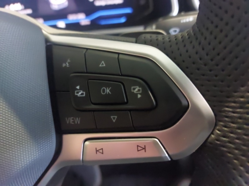 Used Volkswagen T-Roc 2025 for sale - 77252153: Photo 11