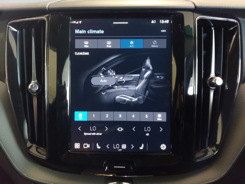 Used Volvo XC60 2024 for sale - 76906549: Photo 12