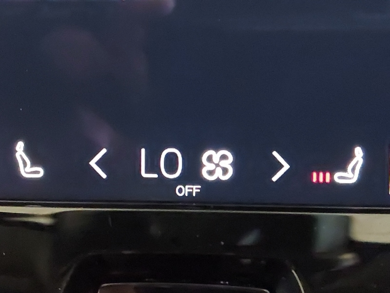 Used Volvo XC60 2024 for sale - 76906549: Photo 15