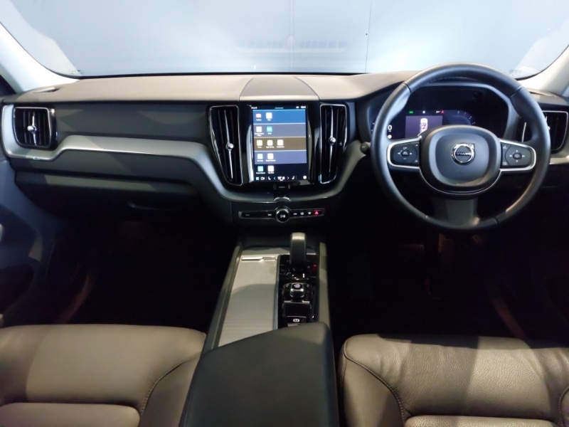 Used Volvo XC60 2024 for sale - 76906549: Photo 2