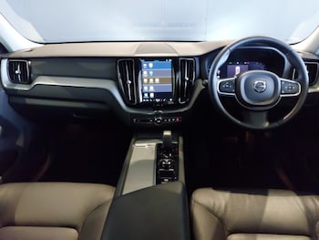 Used Volvo XC60 2024 for sale - 76906549: Photo