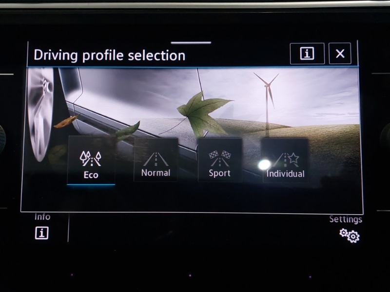 Used Volkswagen Tiguan 2021 for sale - 76233421: Photo 15