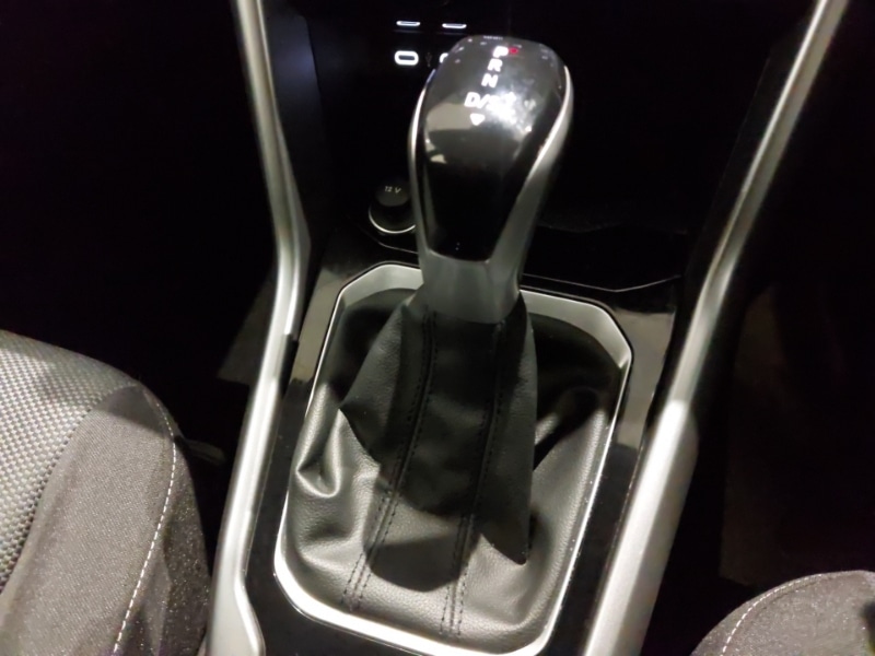 Used Volkswagen T-Roc 2023 for sale - 77522690: Photo 16