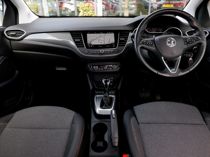 Used Vauxhall Crossland 2022 for sale - 76315977: Photo 2