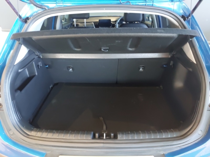 Used Kia Stonic 2023 for sale - 77108114: Photo 8