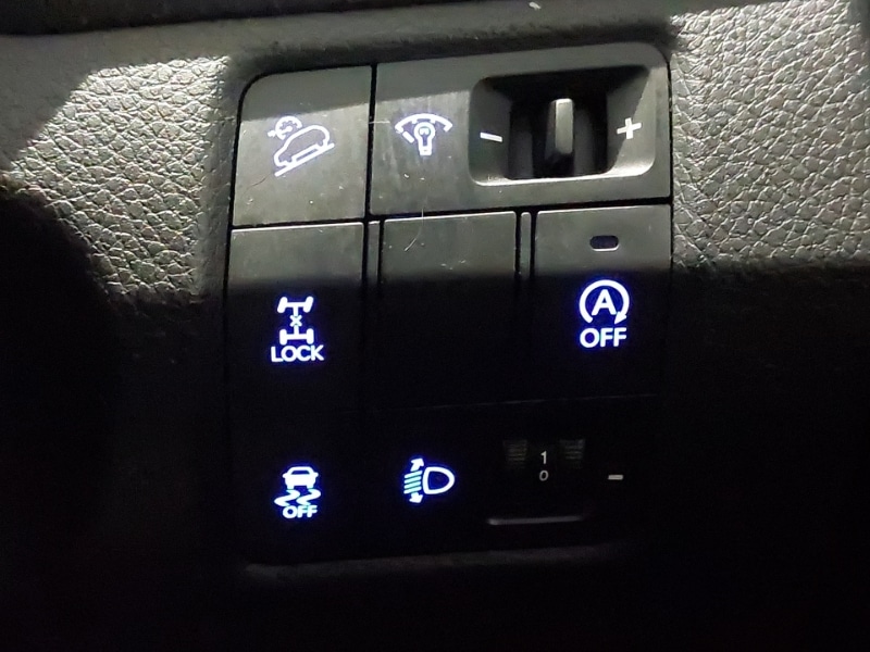 Used Hyundai Santa Fe 2018 for sale - 77815373: Photo 18