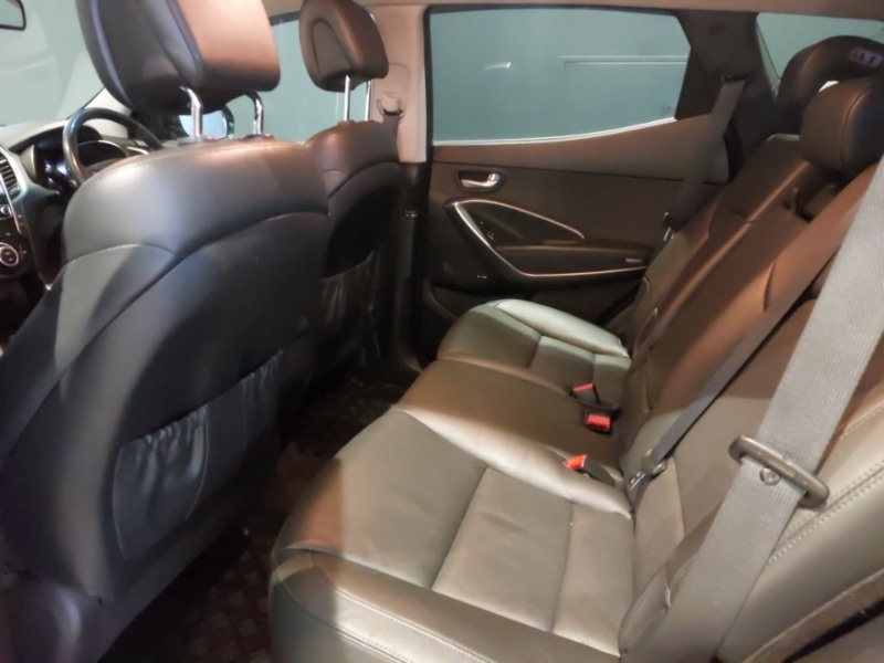 Used Hyundai Santa Fe 2018 for sale - 77815373: Photo 6