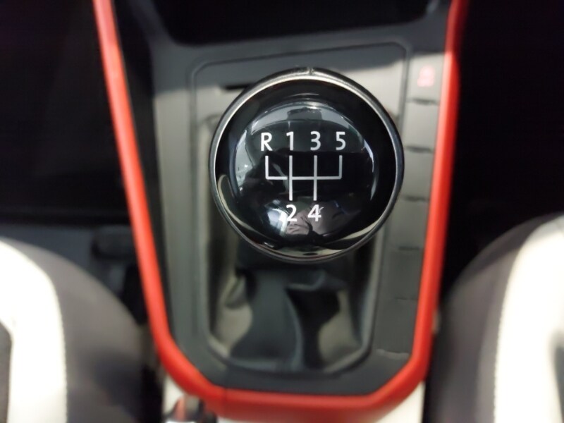 Used Volkswagen Polo 2019 for sale - 77265270: Photo 17