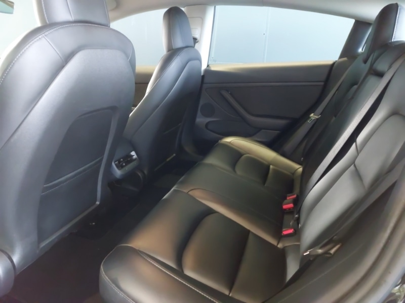 Used Tesla Model 3 2022 for sale - 76393129: Photo 6