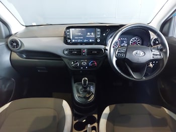 Used Hyundai i10 2023 for sale - 78916707: Photo