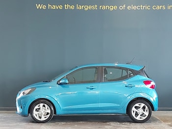 Used Hyundai i10 2023 for sale - 78916707: Photo