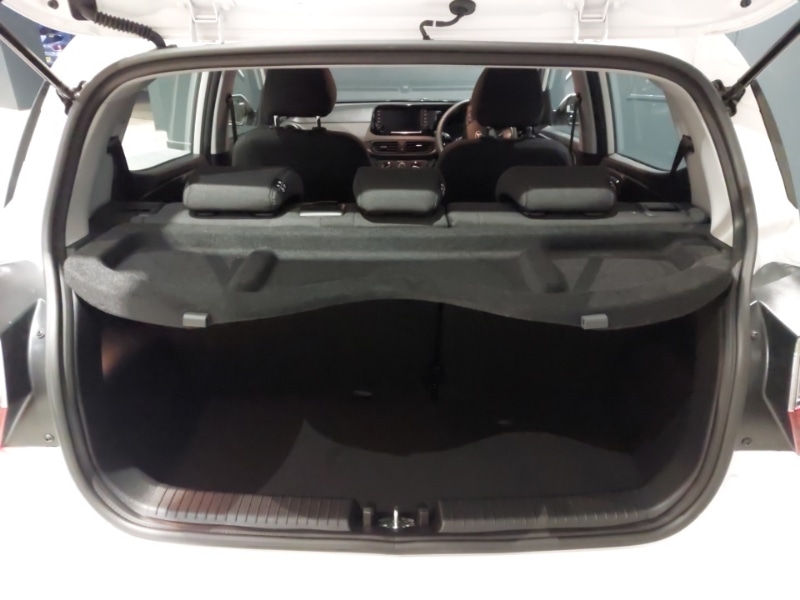 Used Hyundai i10 2025 for sale - 77610821: Photo 8