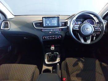 Used Kia Ceed 2019 for sale - 75893791: Photo