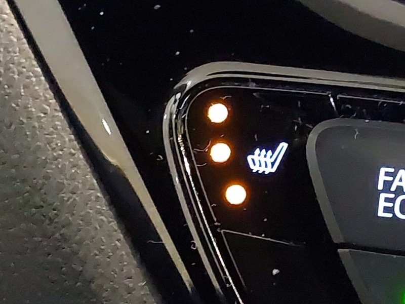 Used Toyota C-HR 2023 for sale - 77815349: Photo 16