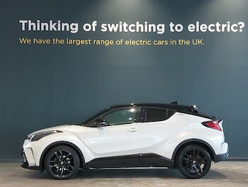 Used Toyota C-HR 2023 for sale - 77815349: Photo