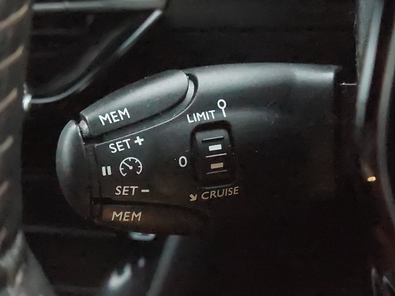 Used Peugeot 2008 2022 for sale - 77304247: Photo 18