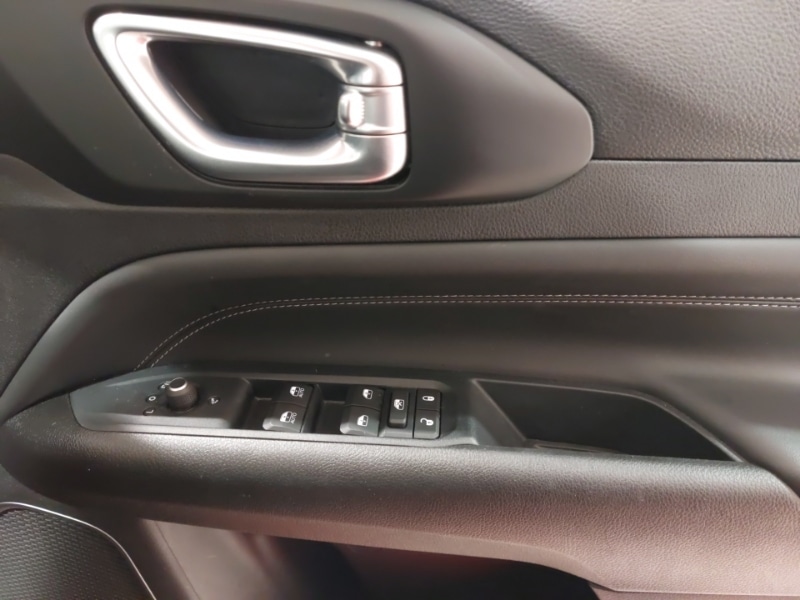 Used Jeep Compass 2023 for sale - 76695705: Photo 19