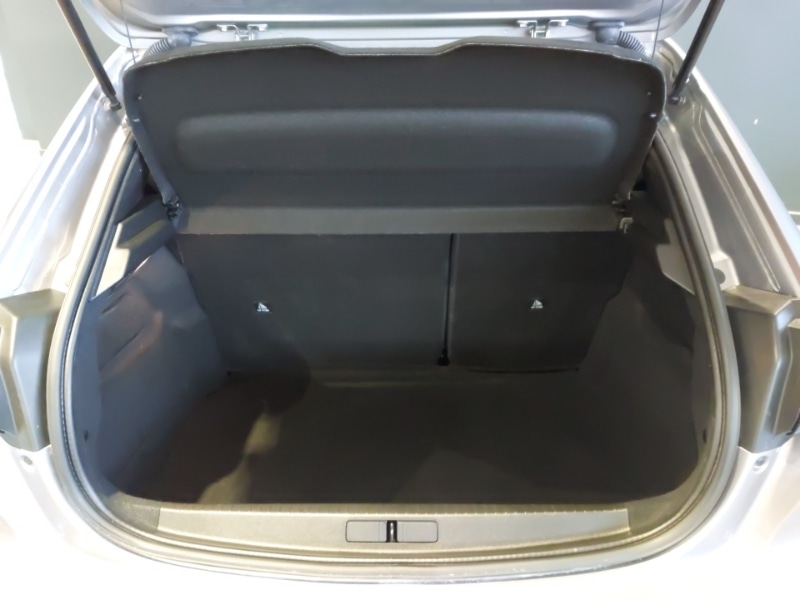 Used Peugeot 208 2022 for sale - 77304251: Photo 8