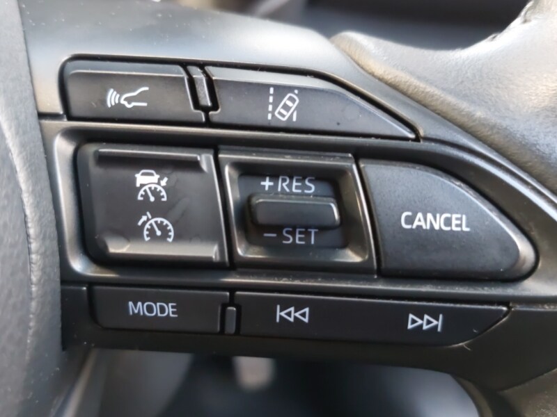 Used Toyota Yaris Cross 2021 for sale - 77299697: Photo 14