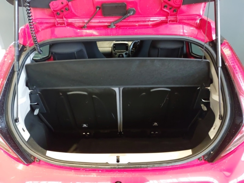 Used Toyota AYGO 2020 for sale - 76589239: Photo 8