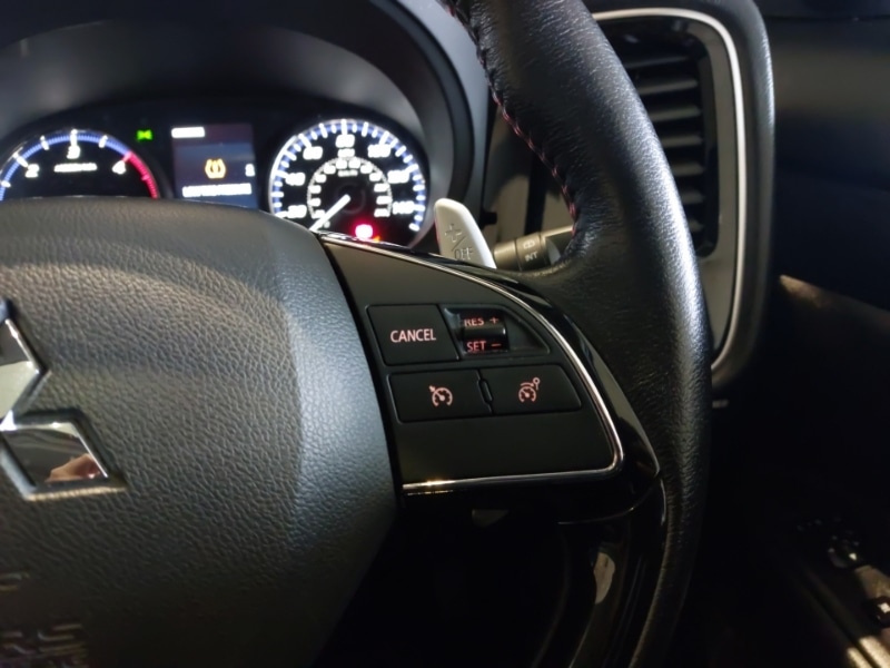 Used Mitsubishi Outlander 2018 for sale - 76427248: Photo 11