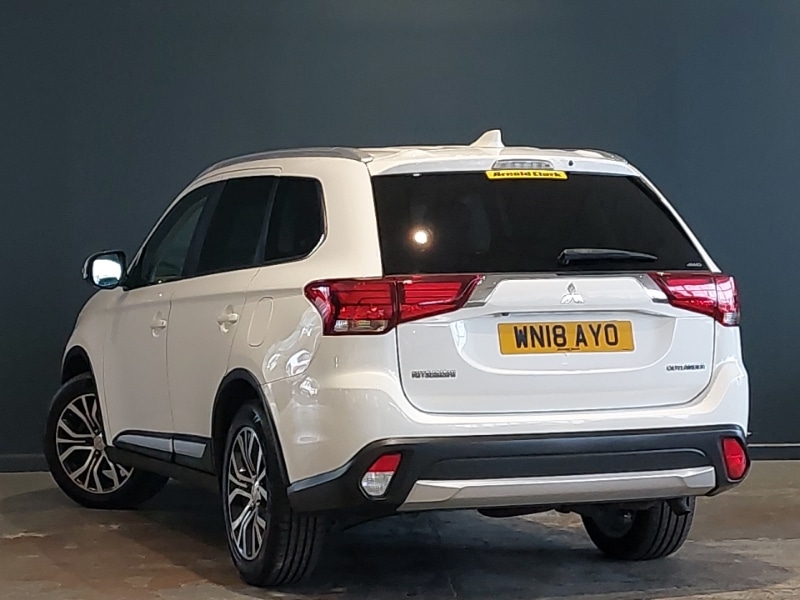 Used Mitsubishi Outlander 2018 for sale - 76427248: Photo 3