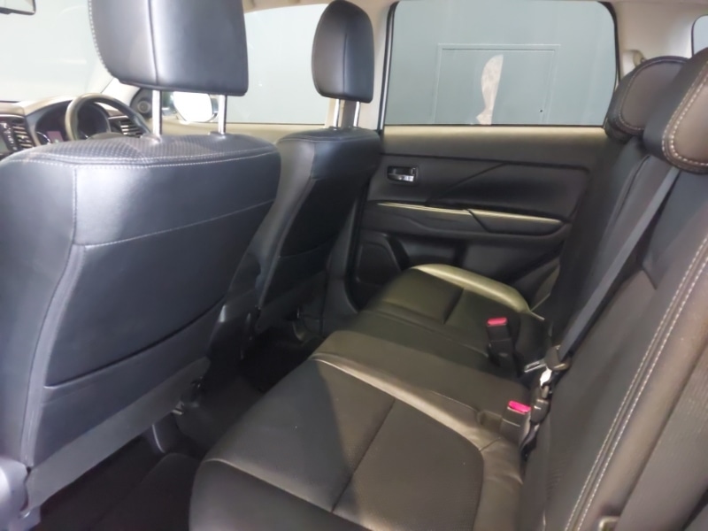 Used Mitsubishi Outlander 2018 for sale - 76427248: Photo 6