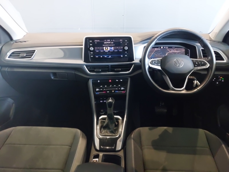 Used Volkswagen T-Roc 2022 for sale - 76906545: Photo 2