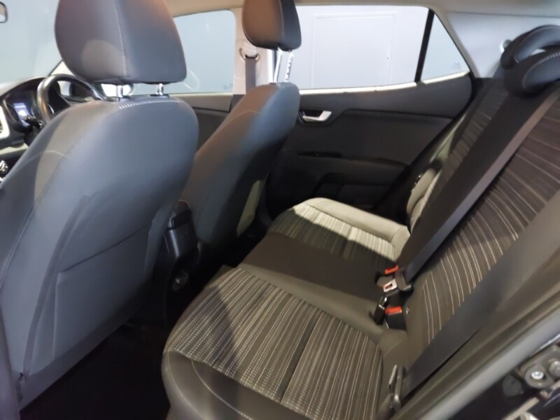 Used Kia Stonic 2023 for sale - 77299665: Photo 6