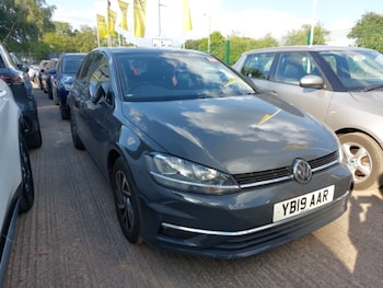 Used Volkswagen Golf 2019 for sale - 78808404: Photo