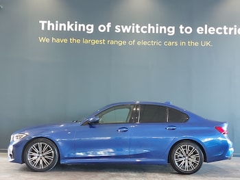 Used BMW 3 Series 2020 for sale - 75837802: Photo