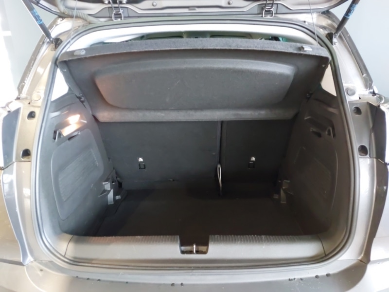 Used Vauxhall Crossland 2022 for sale - 76958930: Photo 8