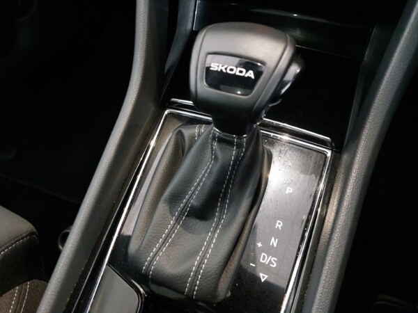 Used Skoda Karoq 2024 for sale - 76120898: Photo 18