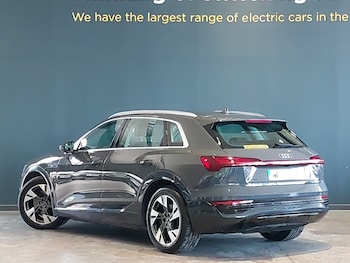 Used Audi Q8 2023 for sale - 79086992: Photo