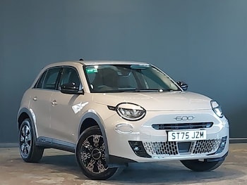 Used Fiat 600 2025 for sale - 76609958: Photo