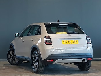 Used Fiat 600 2025 for sale - 76609958: Photo