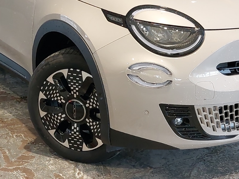 Used Fiat 600 2025 for sale - 76365567: Photo 9