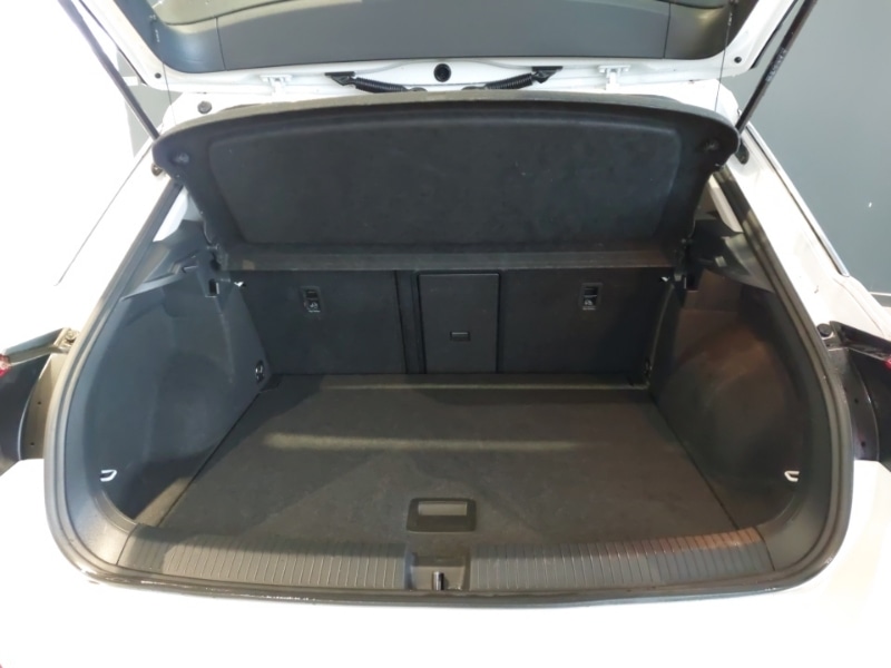 Used Volkswagen T-Roc 2022 for sale - 77466634: Photo 8