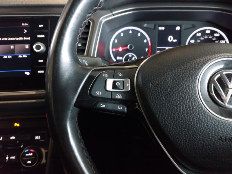 Used Volkswagen T-Roc 2018 for sale - 77907348: Photo 10