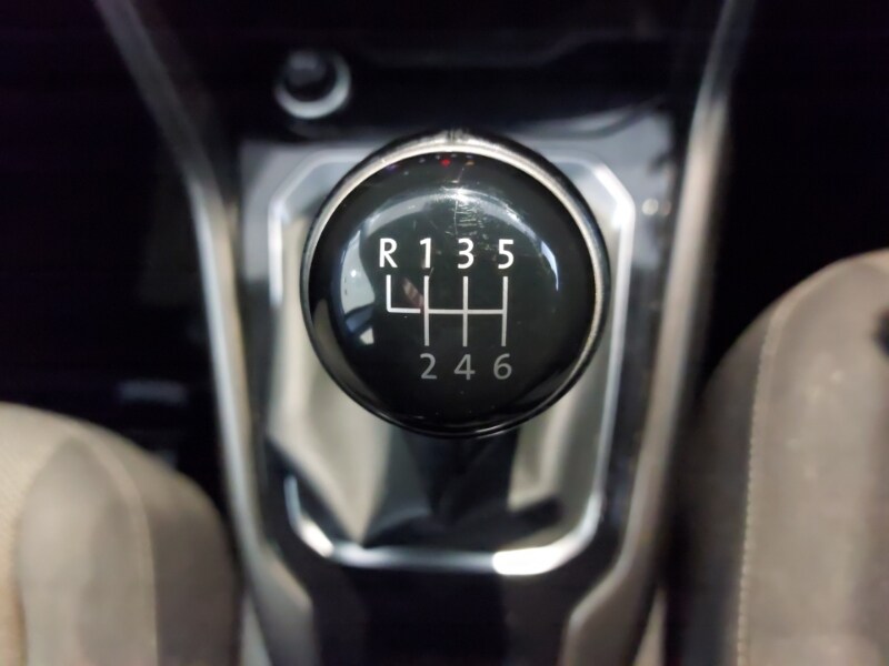 Used Volkswagen T-Roc 2018 for sale - 77907348: Photo 16