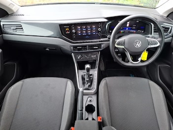 Used Volkswagen Polo 2024 for sale - 79555456: Photo