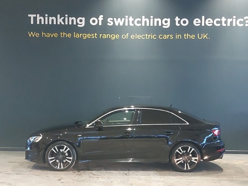 Used Audi A3 2017 for sale - 77197690: Photo 4