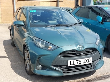 Used Toyota Yaris 2025 for sale - 78455359: Photo
